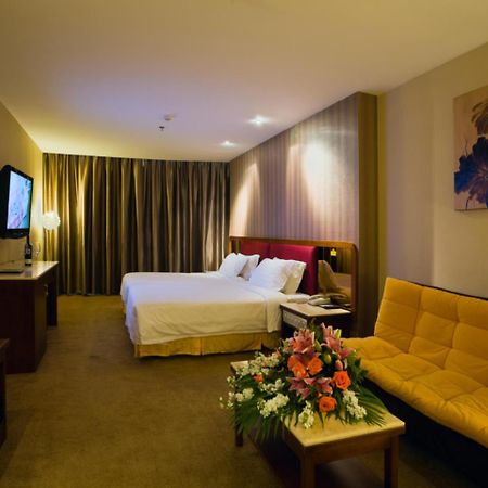 L Hotels Lianhua Branch Джухай Екстериор снимка