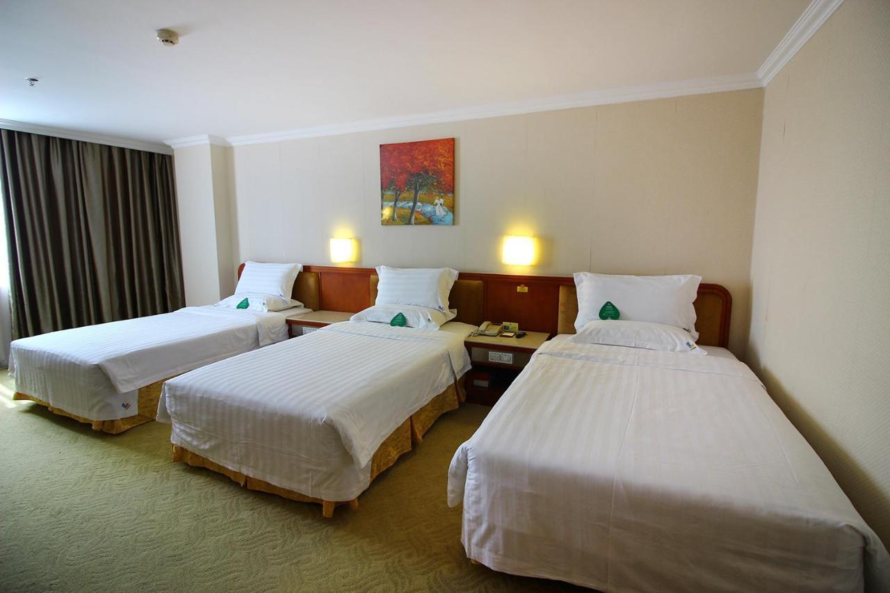 L Hotels Lianhua Branch Джухай Екстериор снимка