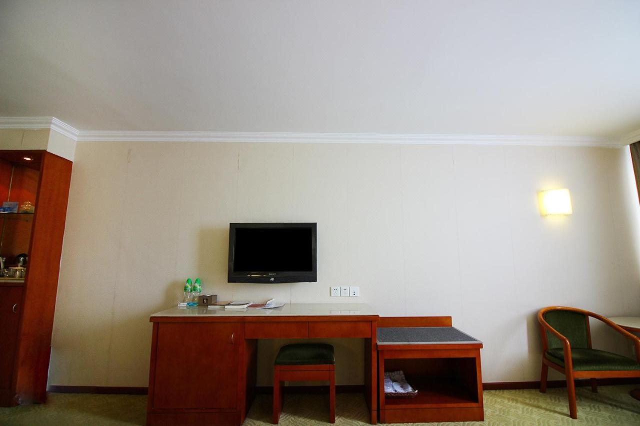 L Hotels Lianhua Branch Джухай Екстериор снимка