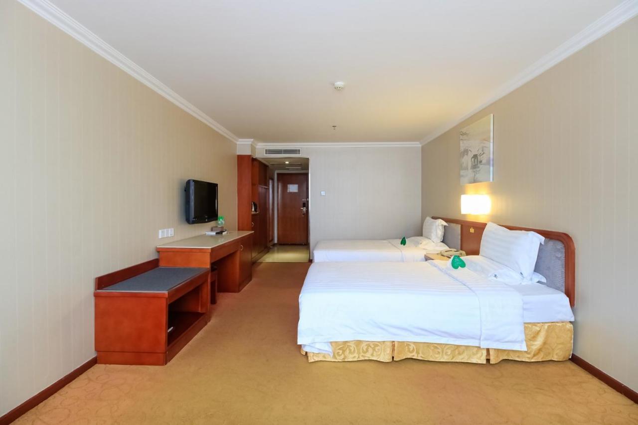L Hotels Lianhua Branch Джухай Екстериор снимка