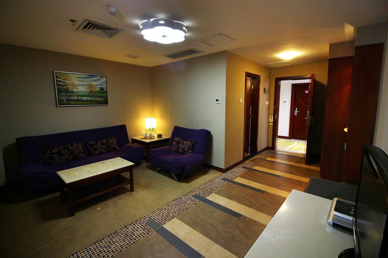 L Hotels Lianhua Branch Джухай Екстериор снимка