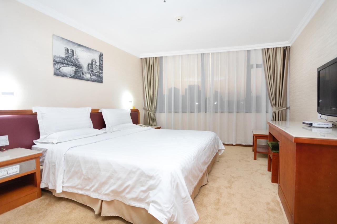 L Hotels Lianhua Branch Джухай Екстериор снимка
