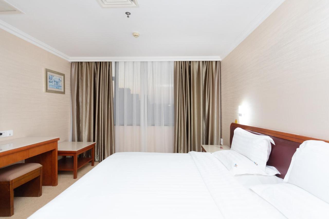 L Hotels Lianhua Branch Джухай Екстериор снимка