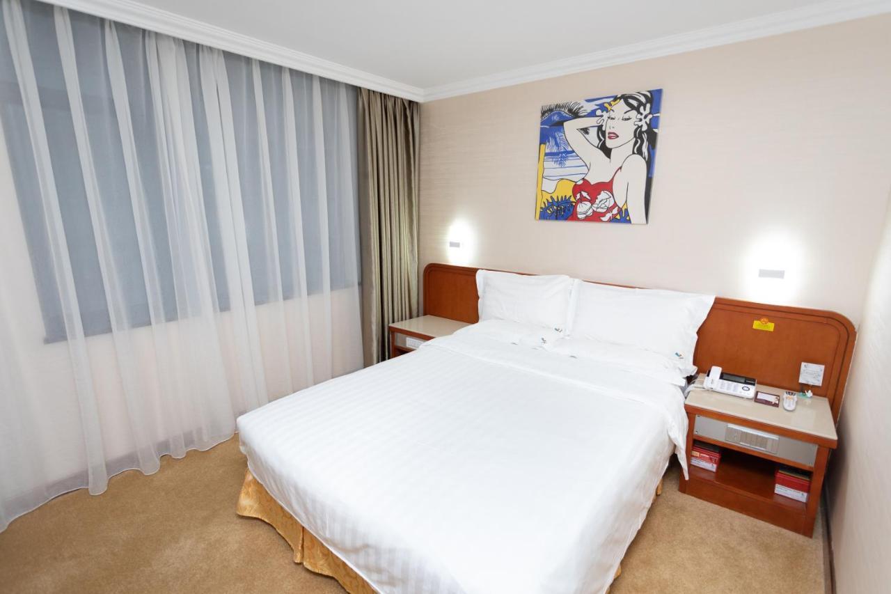 L Hotels Lianhua Branch Джухай Екстериор снимка