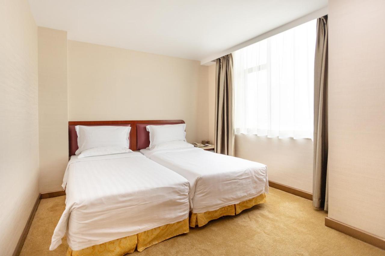 L Hotels Lianhua Branch Джухай Екстериор снимка