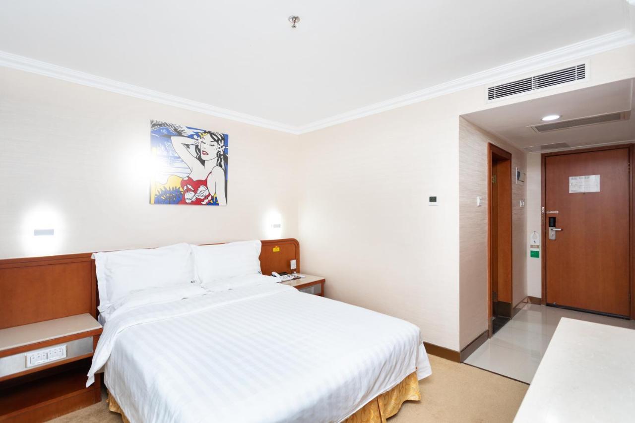 L Hotels Lianhua Branch Джухай Екстериор снимка